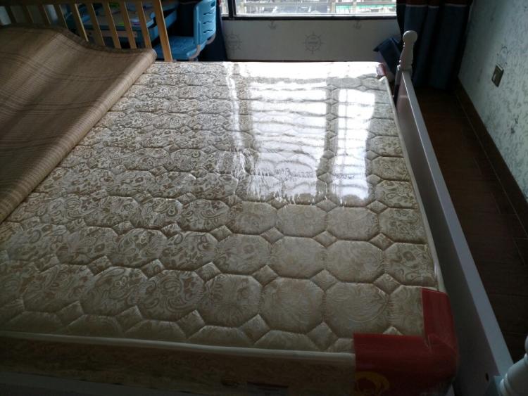 床墊塑料膜要不要撕？真相原來(lái)是這樣！